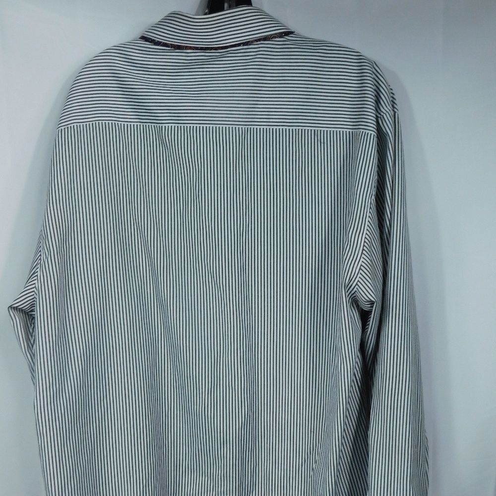 Insomnia by Manzini Striped Button up Shirt - Picture 4 of 4
